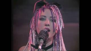 We've Got A Fuzzbox And We're Gonna Use It - What's The Point (Live Irish TV Show Megamix 1987)