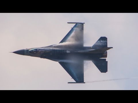 WORLDS BEST F-16 Viper Demo EVER!