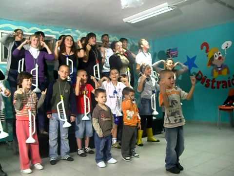 Pasacalle Distraidos 2010