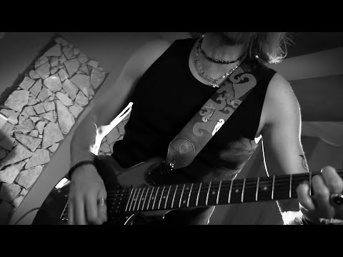 "VIOLENTAMI - La sfida rock a una delle canzoni più controverse dei Nirvana"