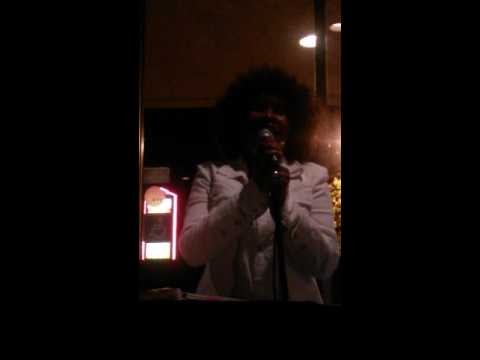 Ronee Martin LIVE at Beto's 2015, AMAZING America's Got Talent in 2016