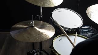 Video thumbnail for Zildjian K Constantinople - 14" Hi-Hat (962G/1150G) - Sky Music Cymbal Vault by Sky Music