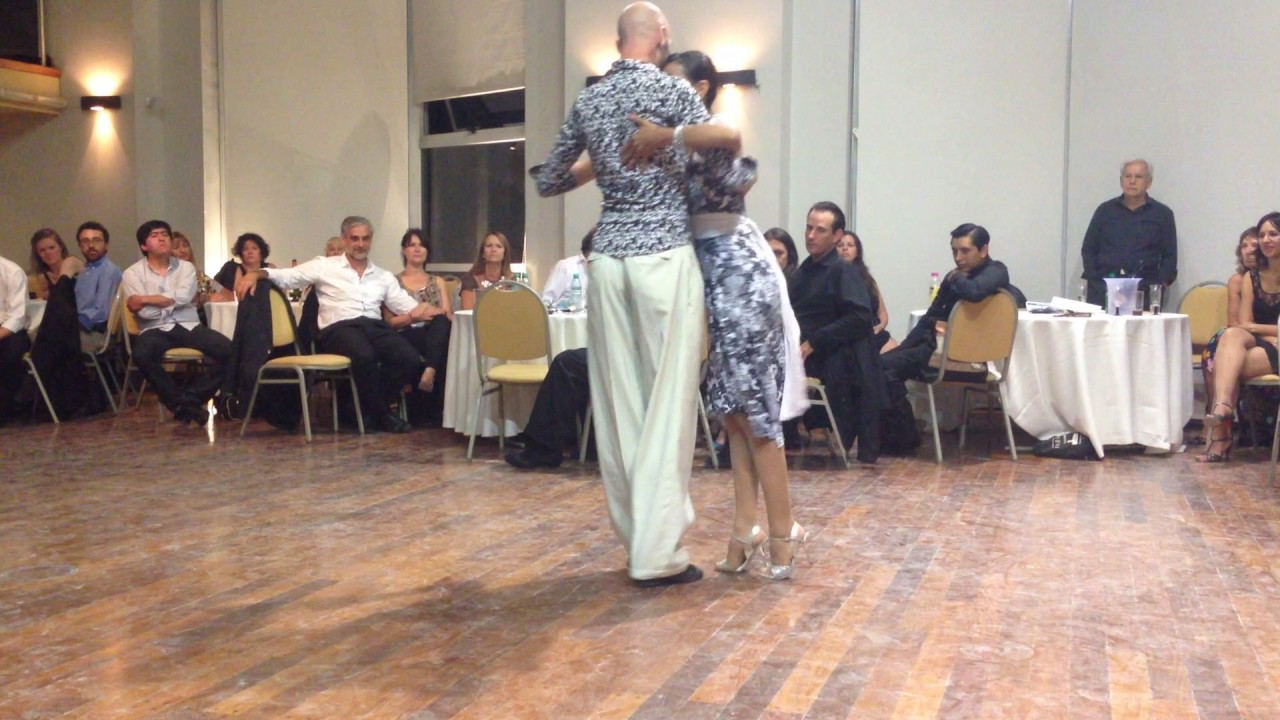 Adrián Vincon y Carolina Ayala   D'Arienzo La Bruja