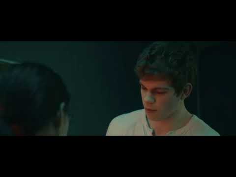 Aster Sees Paul Kissing Ellie (The Half of It)