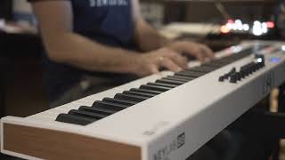 Video thumbnail for Yamaha CS6r by muzykujkropkacom
