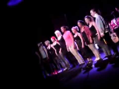 Carro med klass sjunger seasons of love