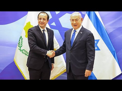 رئيس قبرص يؤكد دعم بلاده الكامل لإسرائيل "ضد الهجمات الإرهابية"