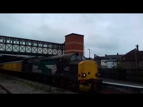 CLAG DRS 37216 and 37038 depart Grimsby Town