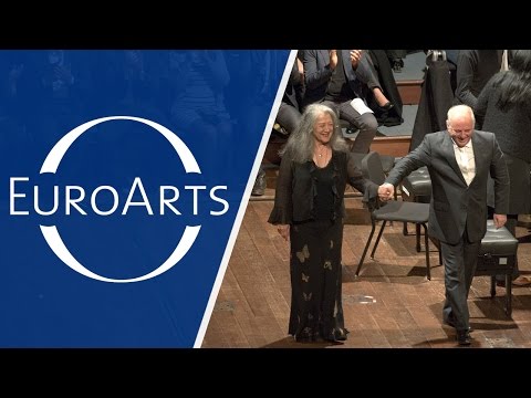 Martha Argerich & Daniel Barenboim with the West-Eastern Divan Orchestra