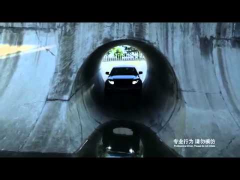 Rangerover evoque stunts