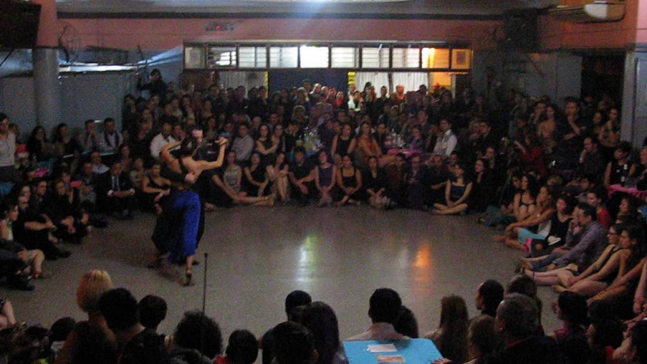 VANESA VILLALBA y FACUNDO PIÑERO en Viva La Pepa Milonga 2016 (1/2)