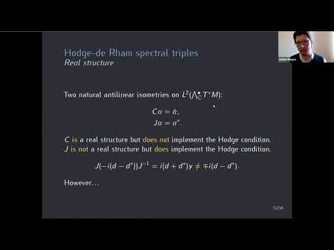 Twisted real structures for spectral triples