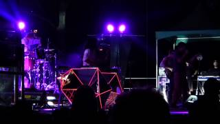 Yeasayer - Reagan's Skeleton (live)