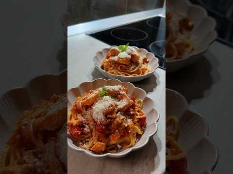 Delicious Seafood Pasta Recipe: How to Make the Perfect Italian Dish 🍝