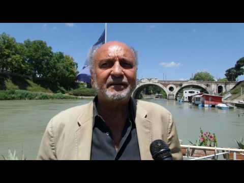 The first edition of the Aqua Film Festival is presented