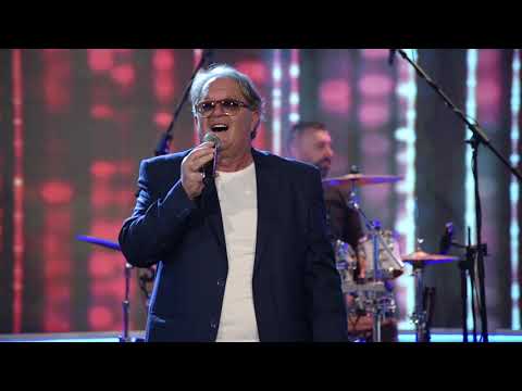 Trajce Manev i Grupa Molika - Snosti minav pokraj Vazi (Art Studio Production Live TV Show)