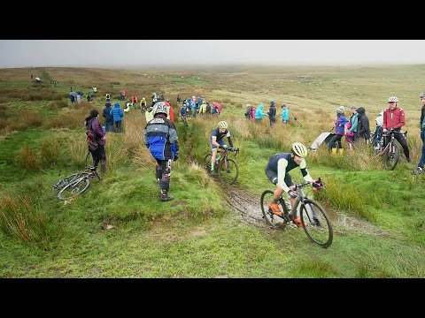 3 Peaks Cyclo-Cross Race, Sept 2023. Yorkshire Dales. Challenging Conditions. Cloud Down. SELECT HD.