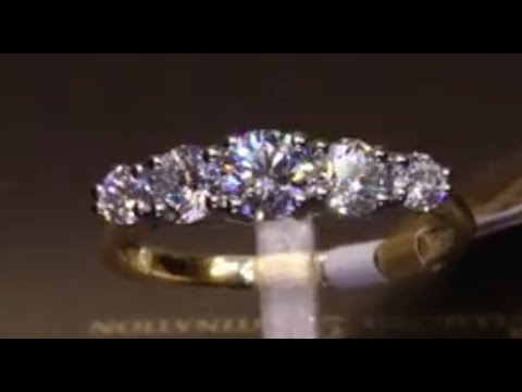 #80487 | T1.03ct/C0.35ct | Five Graduate Round Brilliant Diamond Ring | 18ct Yellow Gold, Plat Head