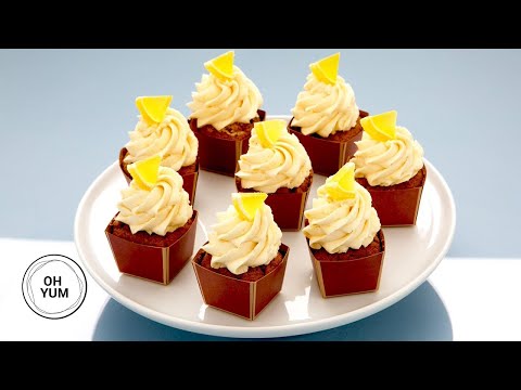 Professional Baker Teaches You How To Make CAKES!