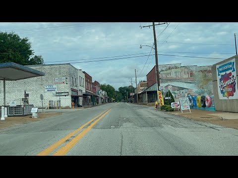 Hardy Arkansas Has The Best BBQ