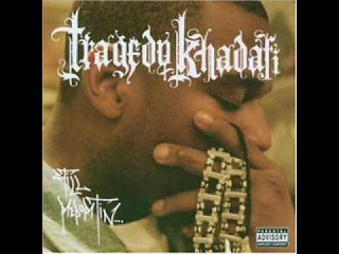 Tragedy Khadafi ft. Capone, Littles & V-12 - U Make Me