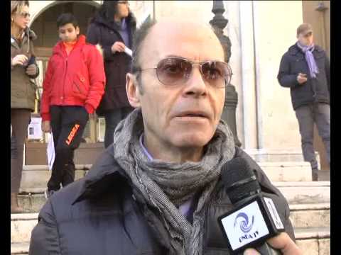 ONDA TG 8.02.2014 - GIORNATA DELLA MEMORIA SULMONA: FLASH MOB LICEO SCIENTIFICO