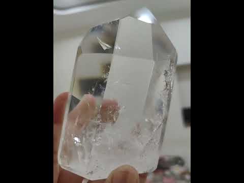 Clear quartz crystal freeform