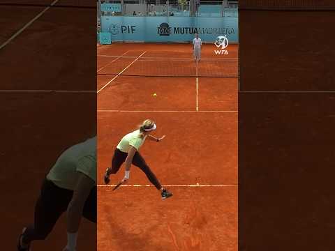 Теннис TWEENER TRAINING by teenager Mirra Andreeva in Madrid #wta #tennis #shorts #trickshots