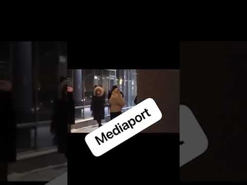 Աննա Հակոբյանը դստրերի հետ Մոսկվայի օդանավակայանում