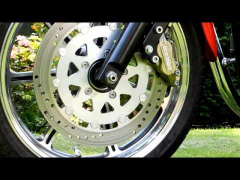 Triumph Bonneville front brake upgrade - Brembo