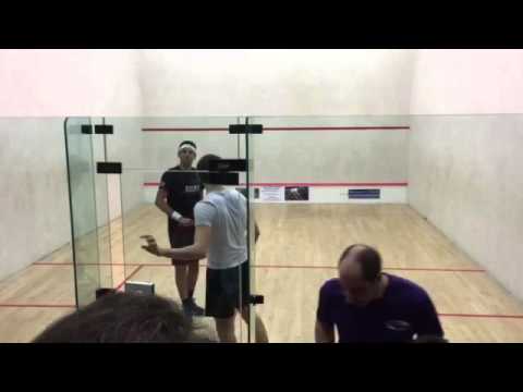 Playing squash with the world number one Mohamed El Shorbagy (1/2)
