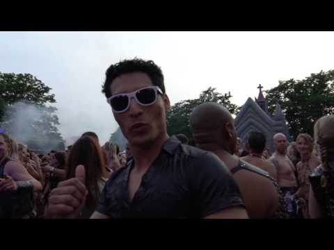 download lagu mp3 mp4 Bitch Festival, download lagu Bitch Festival gratis, unduh video klip Download Bitch Festival Mp3 dan Mp4 Music Gratis