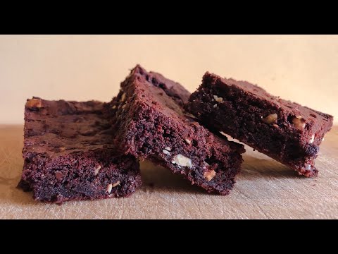 BROWNIES con nocciole || Quarantena in cucina ||