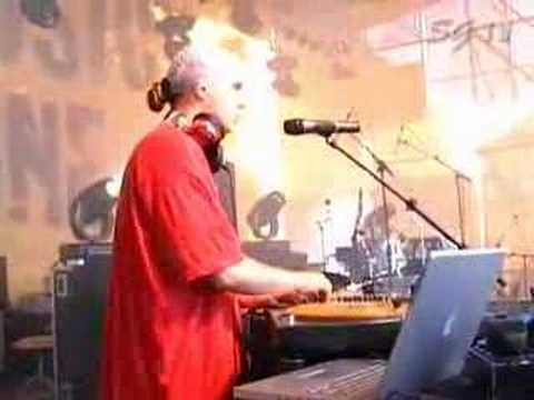 Fabster Live "Bewegung" Musiczone