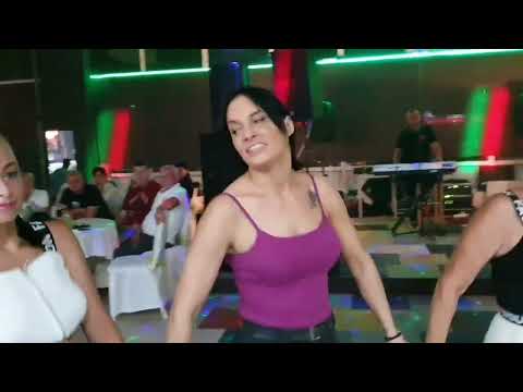 🔴 Kad zaigra Adela i mama - Hotel Heco Plus Sarajevo - Bosanski teferič