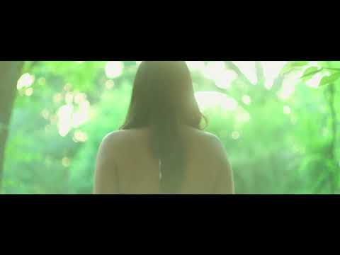 alyssiana - shedding skin (official visualizer)