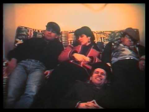 Les Morlocks célèbrent à Londres le 70e anniversaire de la Révolution d'Octobre (1987) - Groupe #71