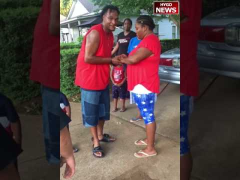 Handcuffed Man Proposes During Felony Arrest