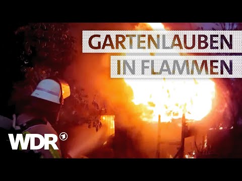 Brand in Kleingartenverein droht sich auszuweiten | S06/E03 | Feuer & Flamme | WDR