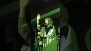 Download lagu Suara emas | lagu Mungkin | Mungkin sang fajar dan sayap-sayap burung patah mp3 Download lagu Suara emas | lagu Mungkin | Mungkin sang fajar dan sayap-sayap burung patah mp3
