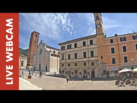 Webcam Pietrasanta (LU) - Vista su Piazza del Duomo