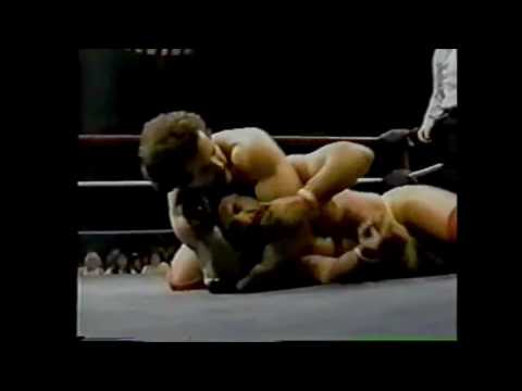 Jumping Joe Savoldi vs Flex Lavender