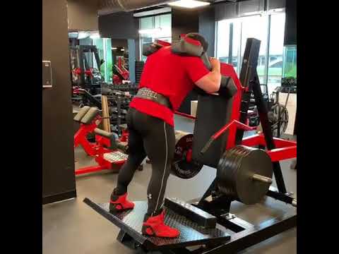 Lever Front Squat myworkouts.io