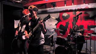 The Makos "Down The Toilet" Live at The Che Cafe