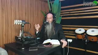 מדברים מרבי נחמן מברסלב   מקור הרוח   פורים (הרב מאור קריו) - התמונה מוצגת ישירות מתוך אתר האינטרנט יוטיוב. זכויות היוצרים בתמונה שייכות ליוצרה. קישור קרדיט למקור התוכן נמצא בתוך דף הסרטון