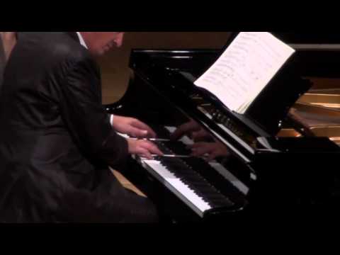 Berezovsky plays Medtner Night Wind part 1/3