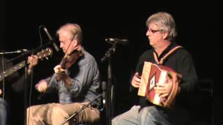 Brian Conway and John Whelan: Part 3, with Don Penzien - O'Flaherty Irish Music Retreat 2012