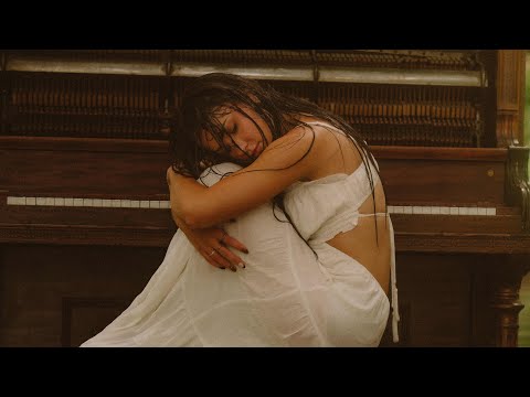 Jessica Baio - love me less (official lyric video)