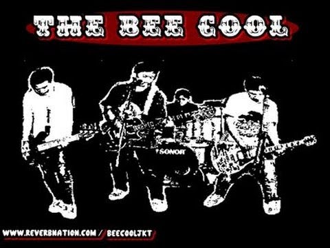 The Bee Cool - Gadis Cantik (Official Clip Video)