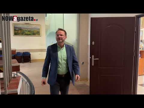 Confidential by confidentiality. Where are the officials hiding?